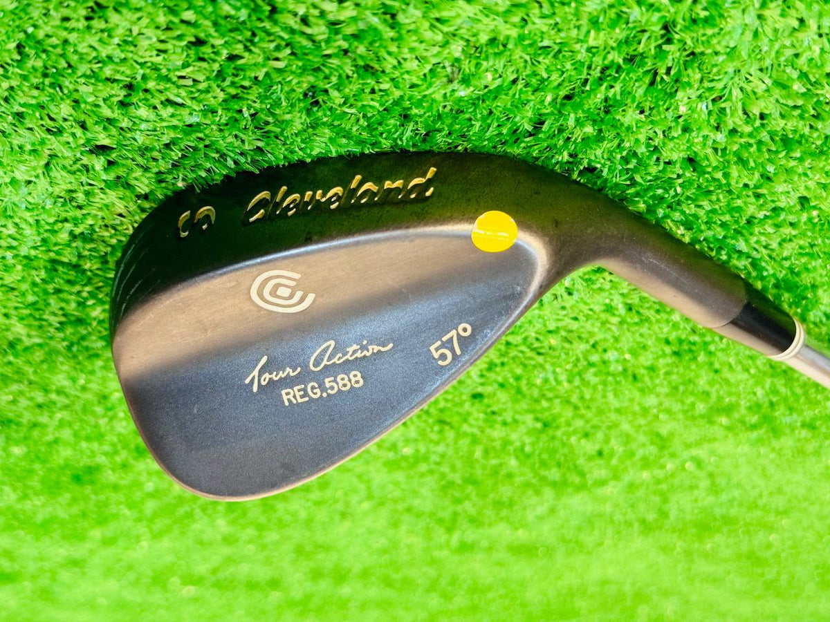 Tour Action 588 Gunmetal 57°