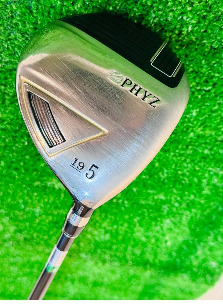 DRIVER : FLEX R PHYZ PZ-503W  DR(2013)10.5/ WOODS: 5W(2014) PHYZ PZ-504F FLEX R 5/19° /  U5(2014) PHYZ PZ-504U FLEX R 5/25° / IRONS  6~P.A